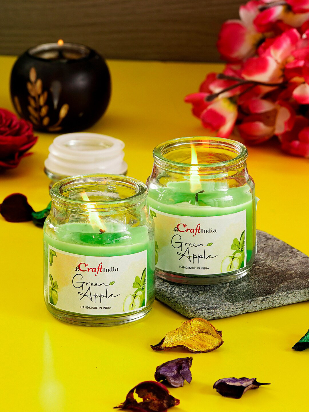 eCraftIndia 2Pcs Scented 1 Wick Green Apple Solid Geometric Regular Jar Candles