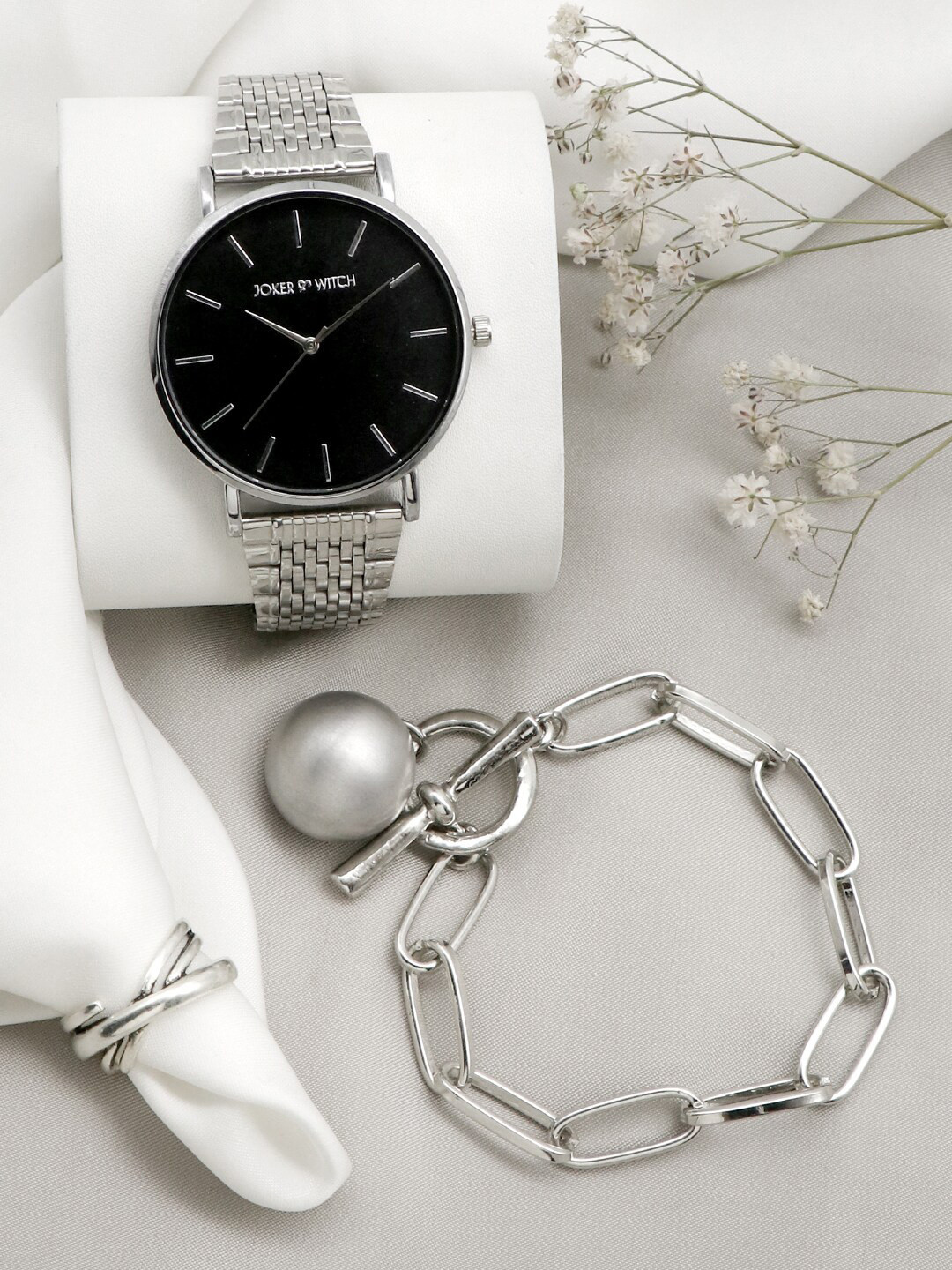 JOKER & WITCH Women Silver-Toned & Black Malena Love Triangle Watch Gift Set JWLT302