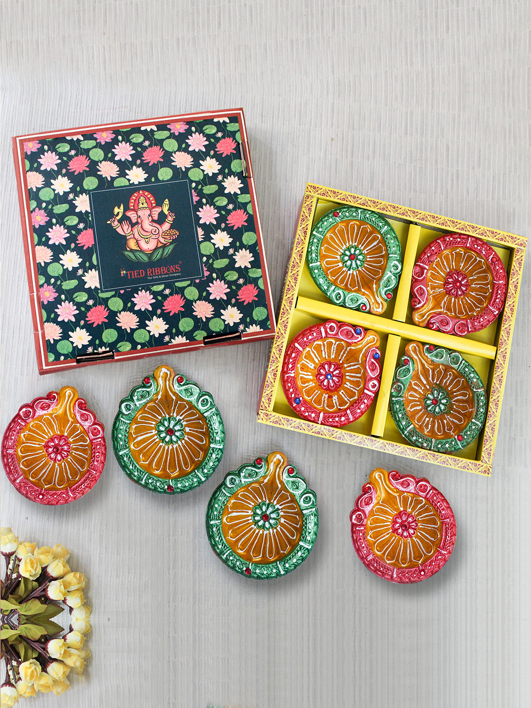 TIED RIBBONS Set of 8 Maroon & Green Terracotta Diyas