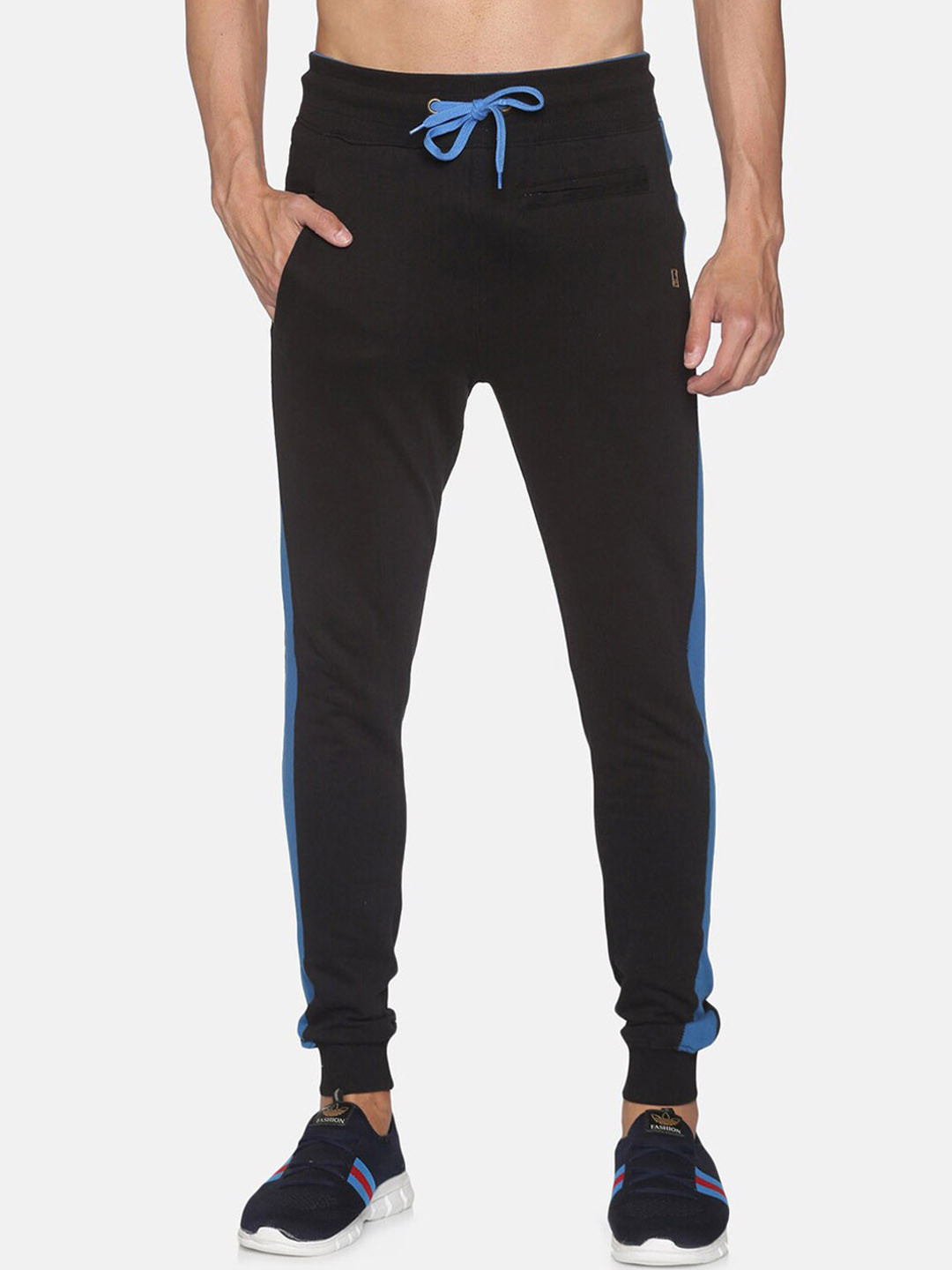 Balista Men Black Solid Slim Fit Cotton Joggers