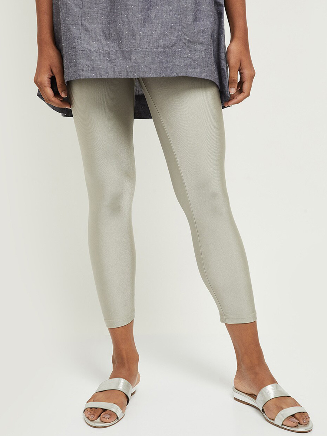 max Women Silver-Coloured Solid Ankle-Length Leggings