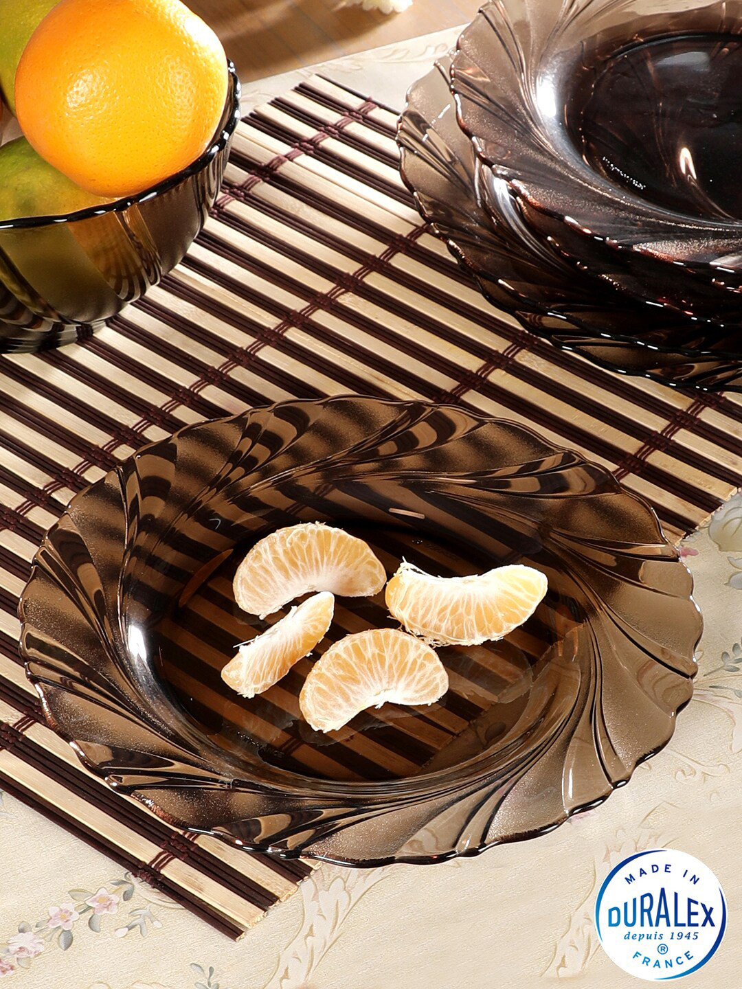 DURALEX Coffee Brown & 6 Pieces Textured Glass Glossy Plates 23.5 cm