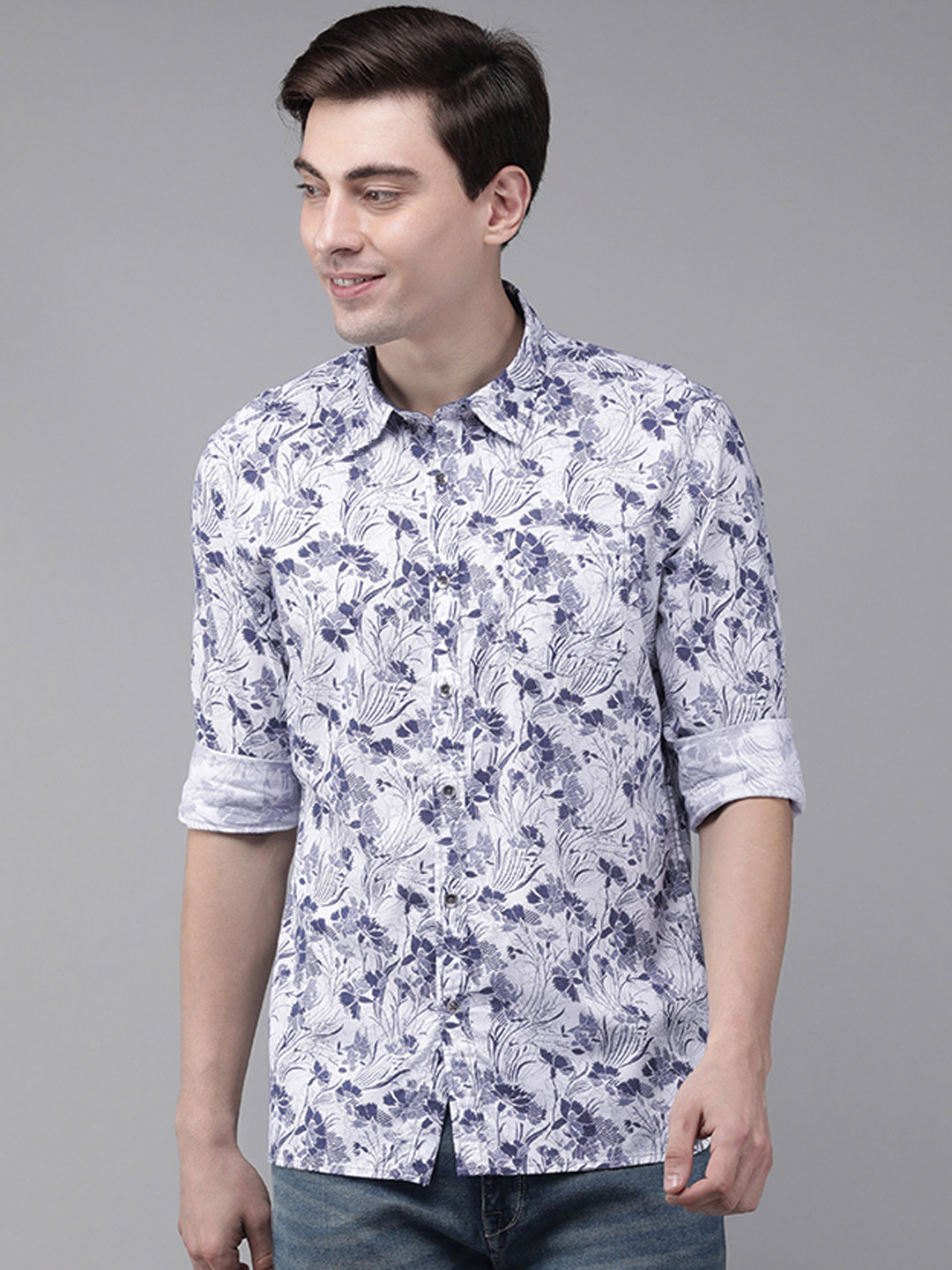 BEAT LONDON by PEPE JEANS Men White & Blue ROCK LS IP Fit Floral Printed Pure Cotton Shirt