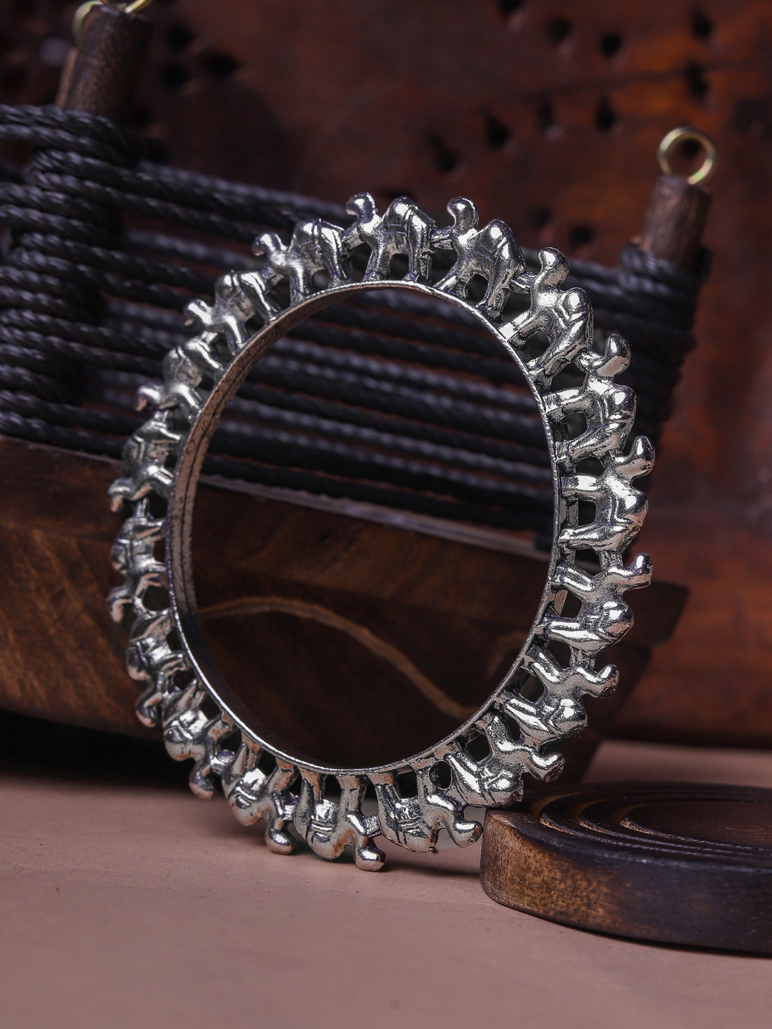 DIVA WALK Women 2 Silver-Toned Handcrafted Silver-Plated Bangle-Style Bracelet