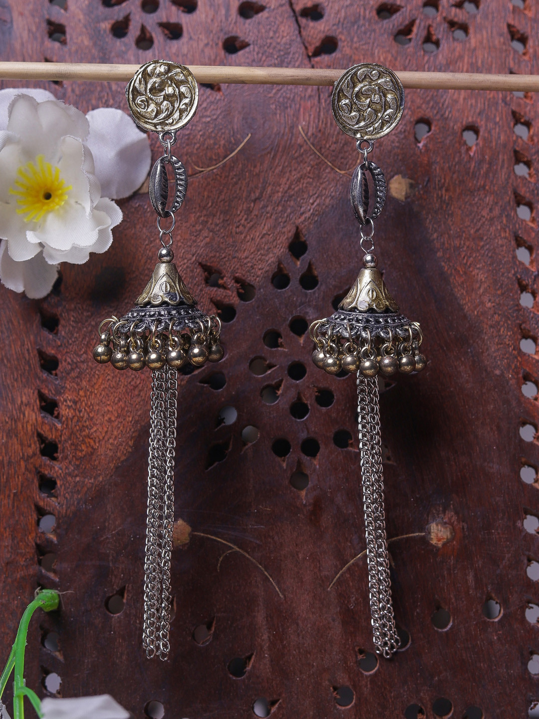DIVA WALK Silver-Toned & Gold-Toned Contemporary Jhumkas Earrings