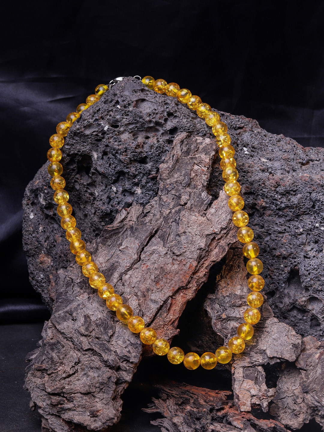DIVA WALK Yellow Silver-Plated Necklace
