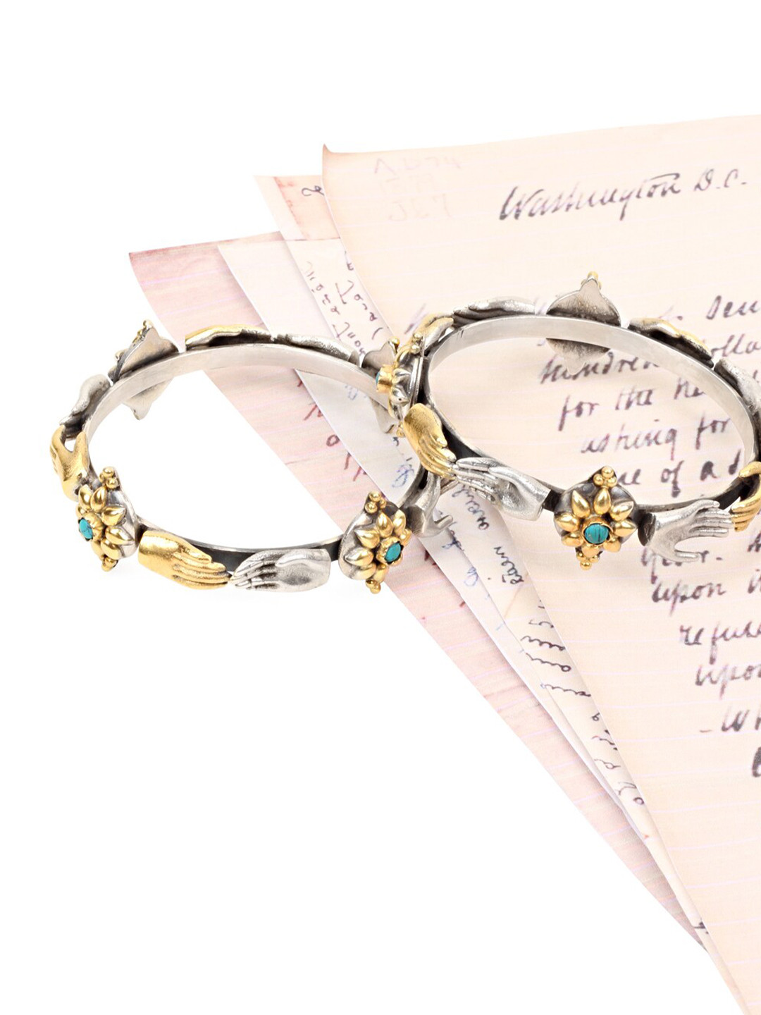 SANGEETA BOOCHRA Set-2 Silver-Toned & Gold-Toned Silver Turquoise Bangle-Style Bracelet