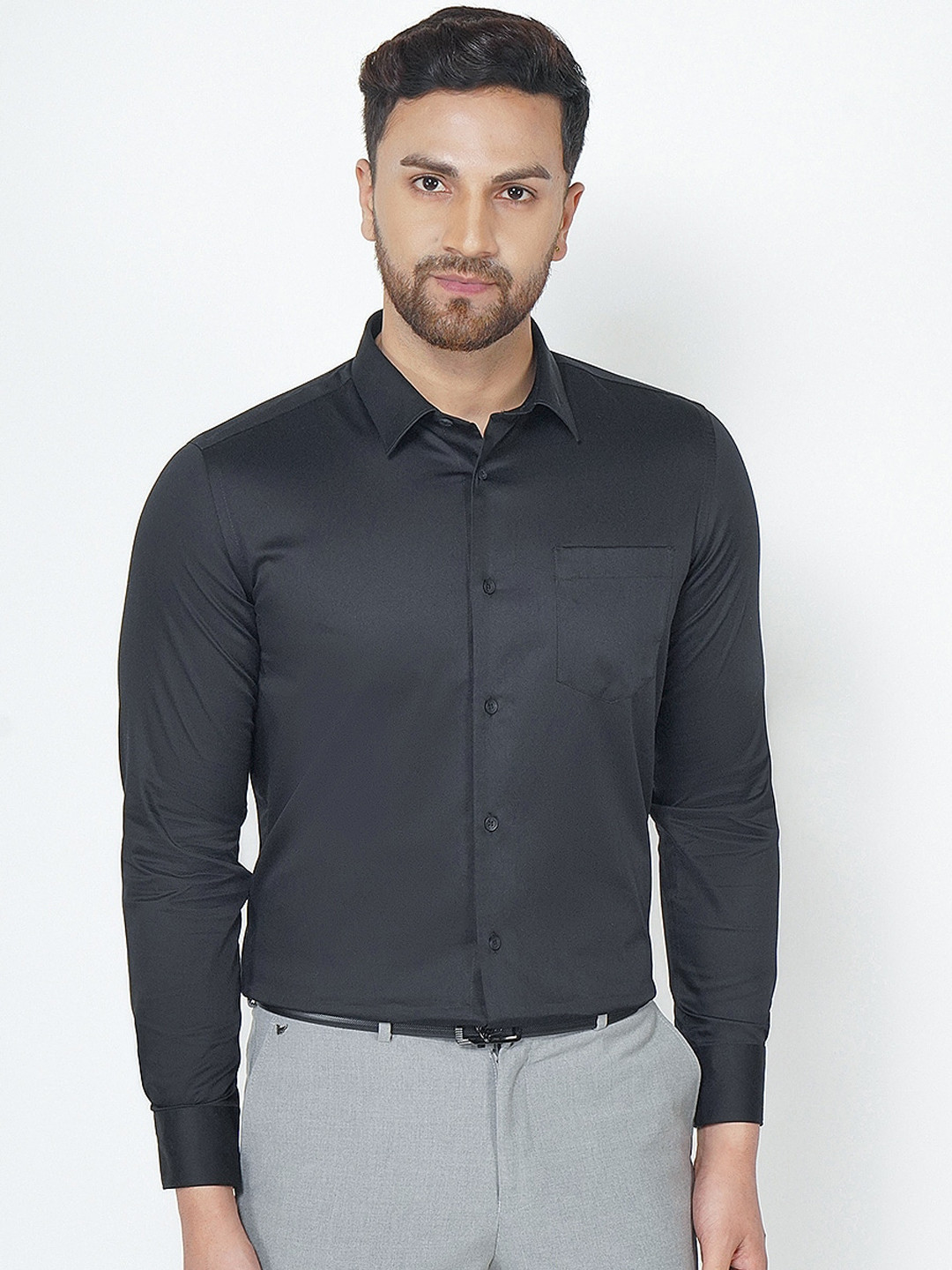 Blackberrys Men'S Black Solid Formal Slim Fit Wrinkle-Resistant Shirt