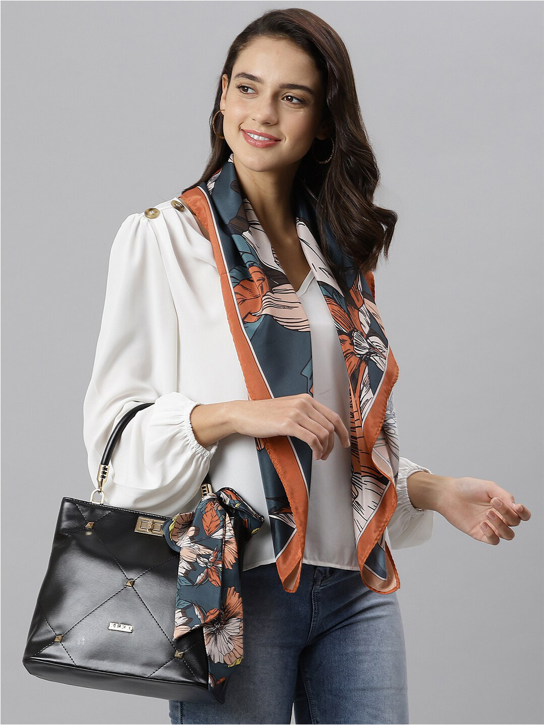 Tossido Women Brown & White Printed Scarf