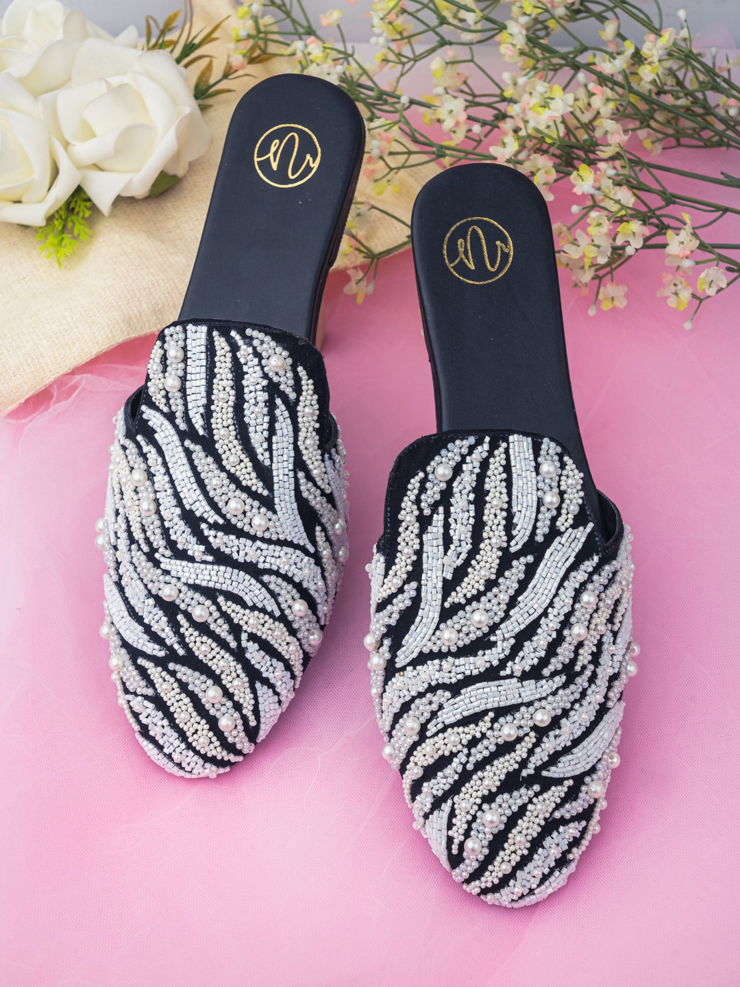 NR By Nidhi Rathi Women Black & White Embellished Mules