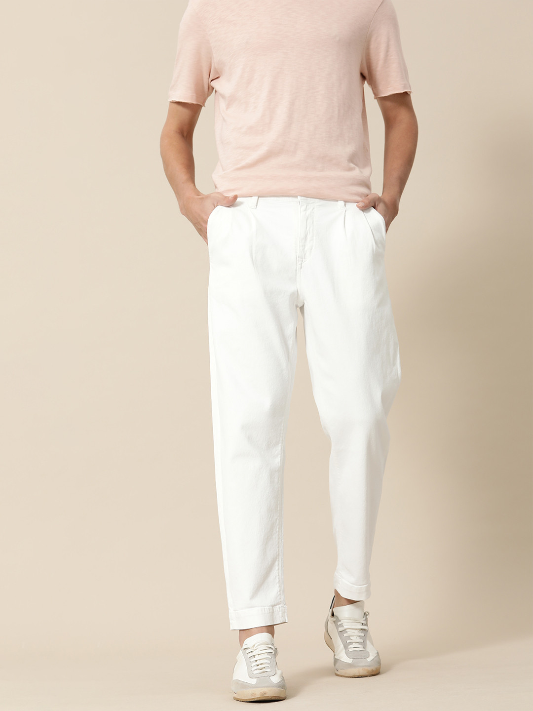 Mr Bowerbird Men White Tapered Fit Mid-Rise Clean Look Jeans