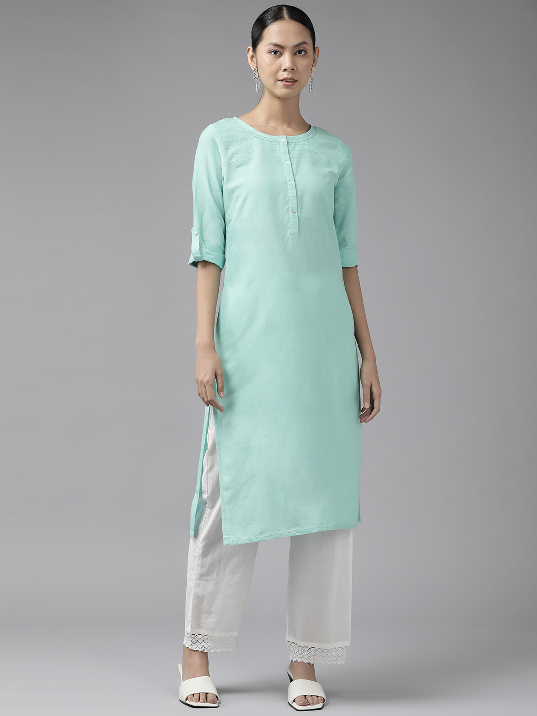 W Women Blue Solid Thread Work Kurta