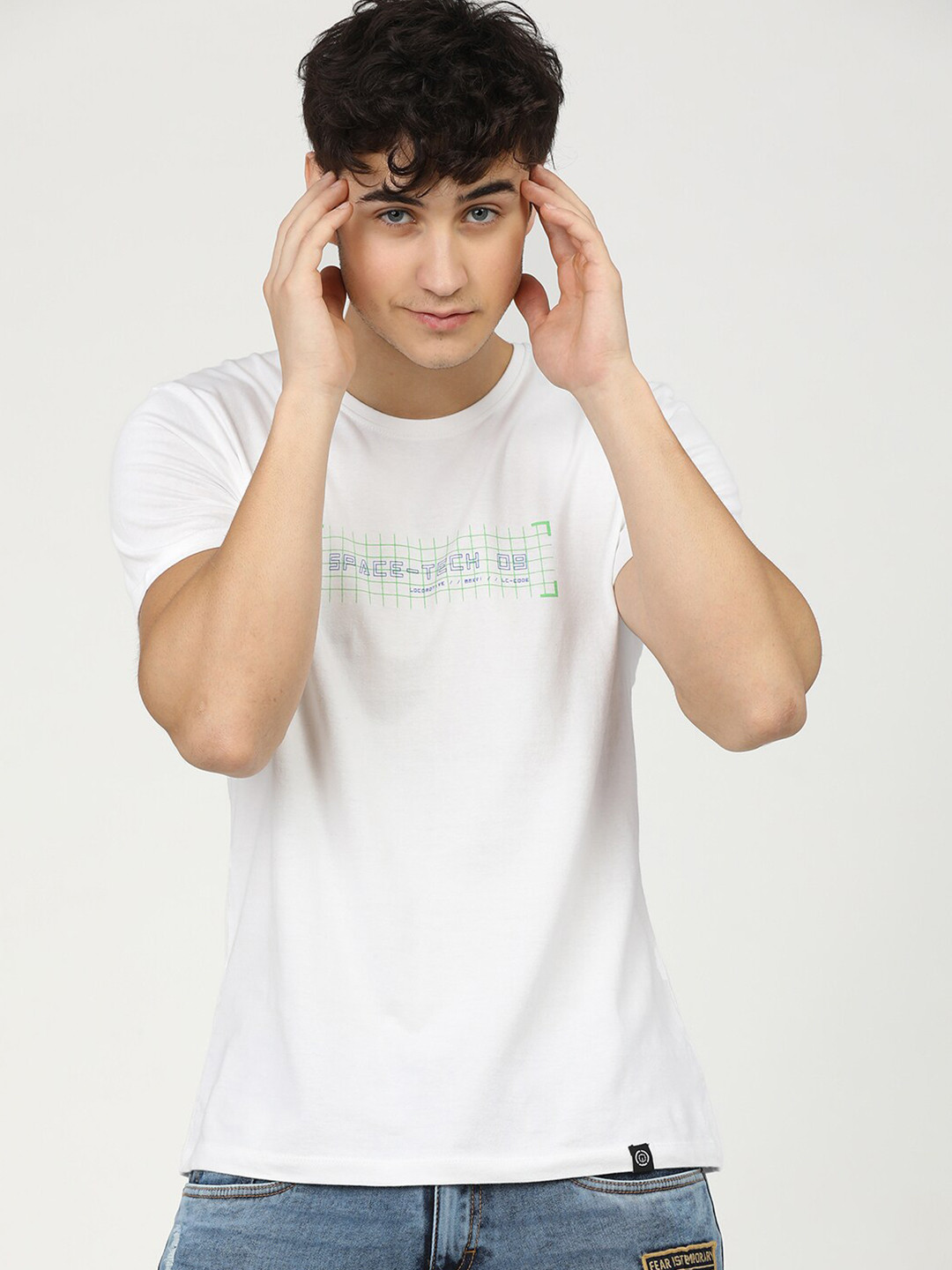 LOCOMOTIVE Men White Printed Extended Sleeves Slim Fit T-shirt