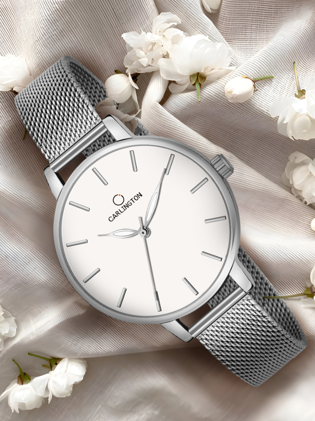 CARLINGTON Women Silver-Toned Dial & Silver Toned Stainless Steel Bracelet Style Straps Analogue Watch