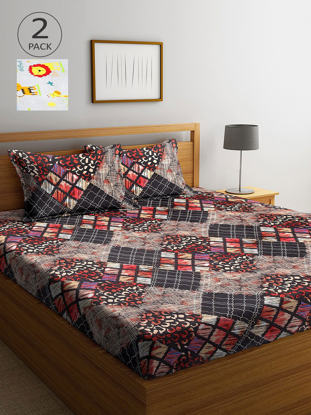 Arrabi Epigram White Graphic Polycotton 300 TC King Fine 2 Bedsheet with 4 Pillow Covers-98 x 89 inches