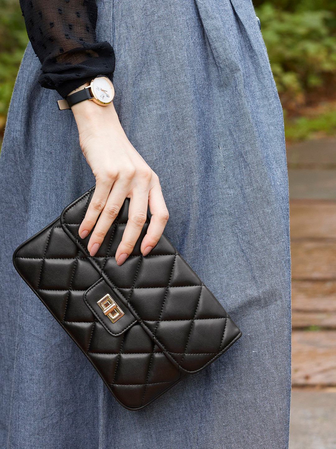 Accessorize Black Textured Quilted Envelope Clutch