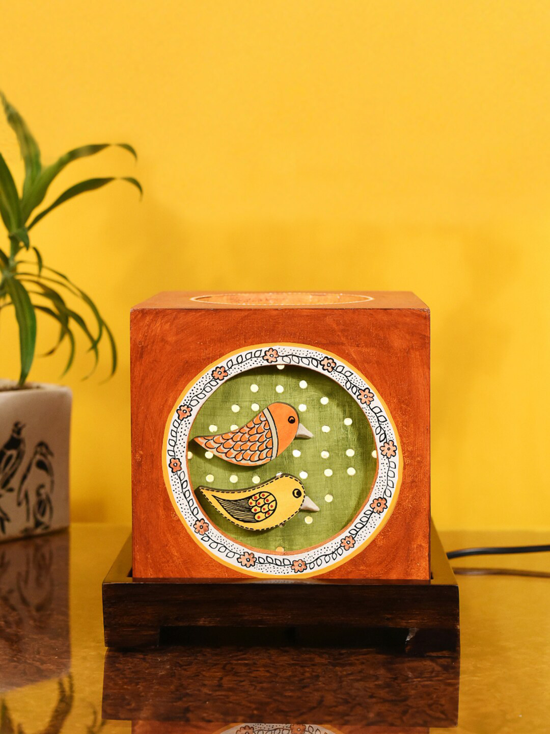 AAKRITI ART CREATIONS Orange & Green Handcrafted Wood Table Lamp