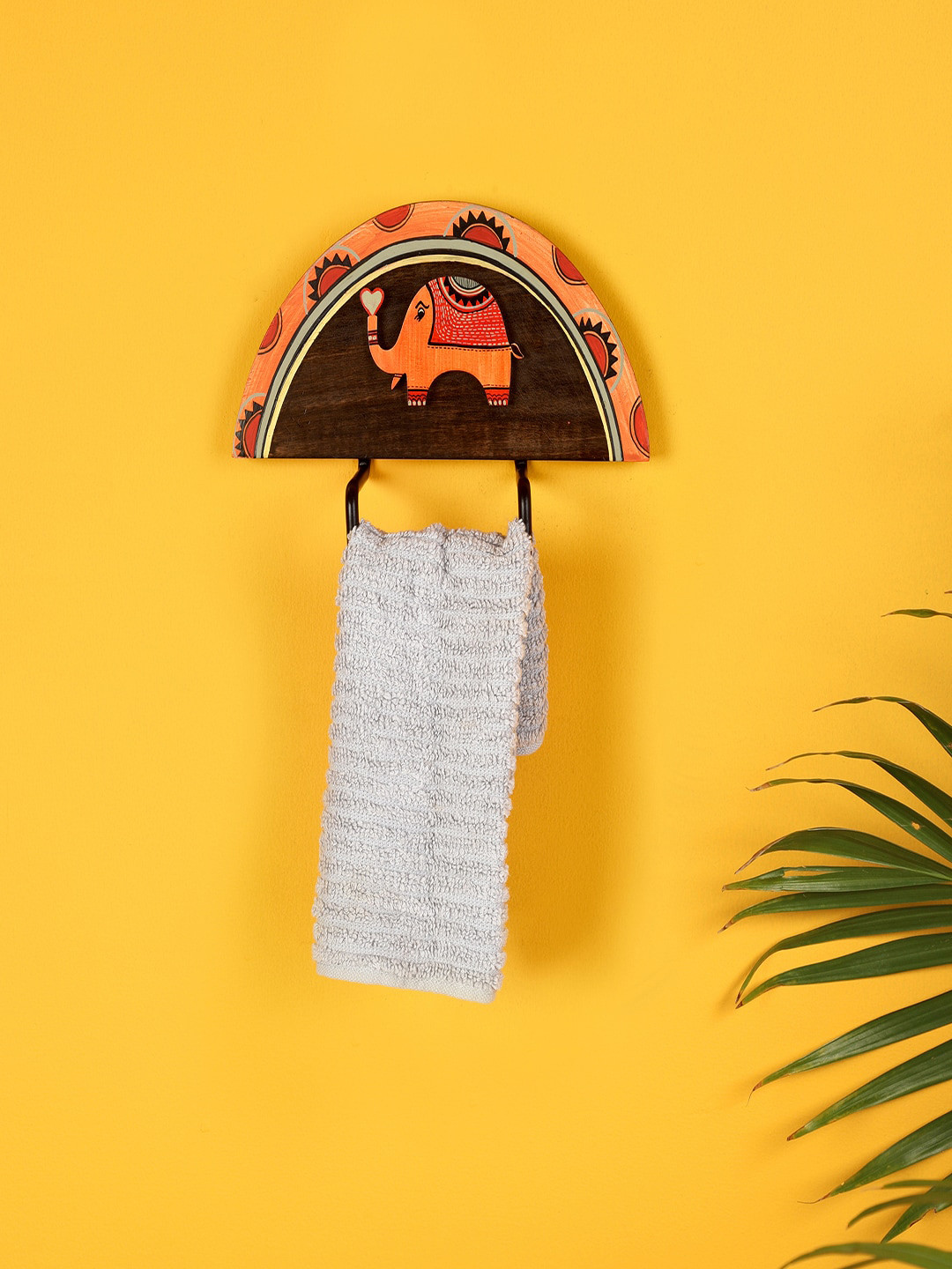 AAKRITI ART CREATIONS Brown & Tan Happy Elephant Towel Hanger