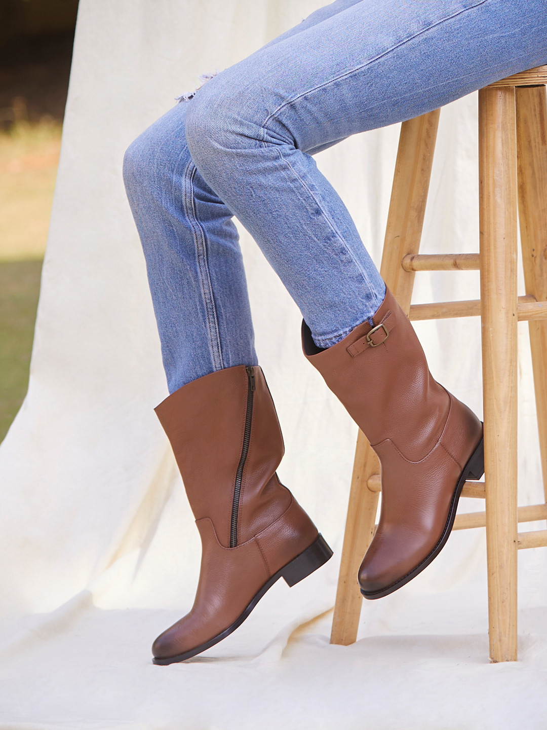 Saint G Tan Leather Zipper Detail Mid-Top Regular Boots