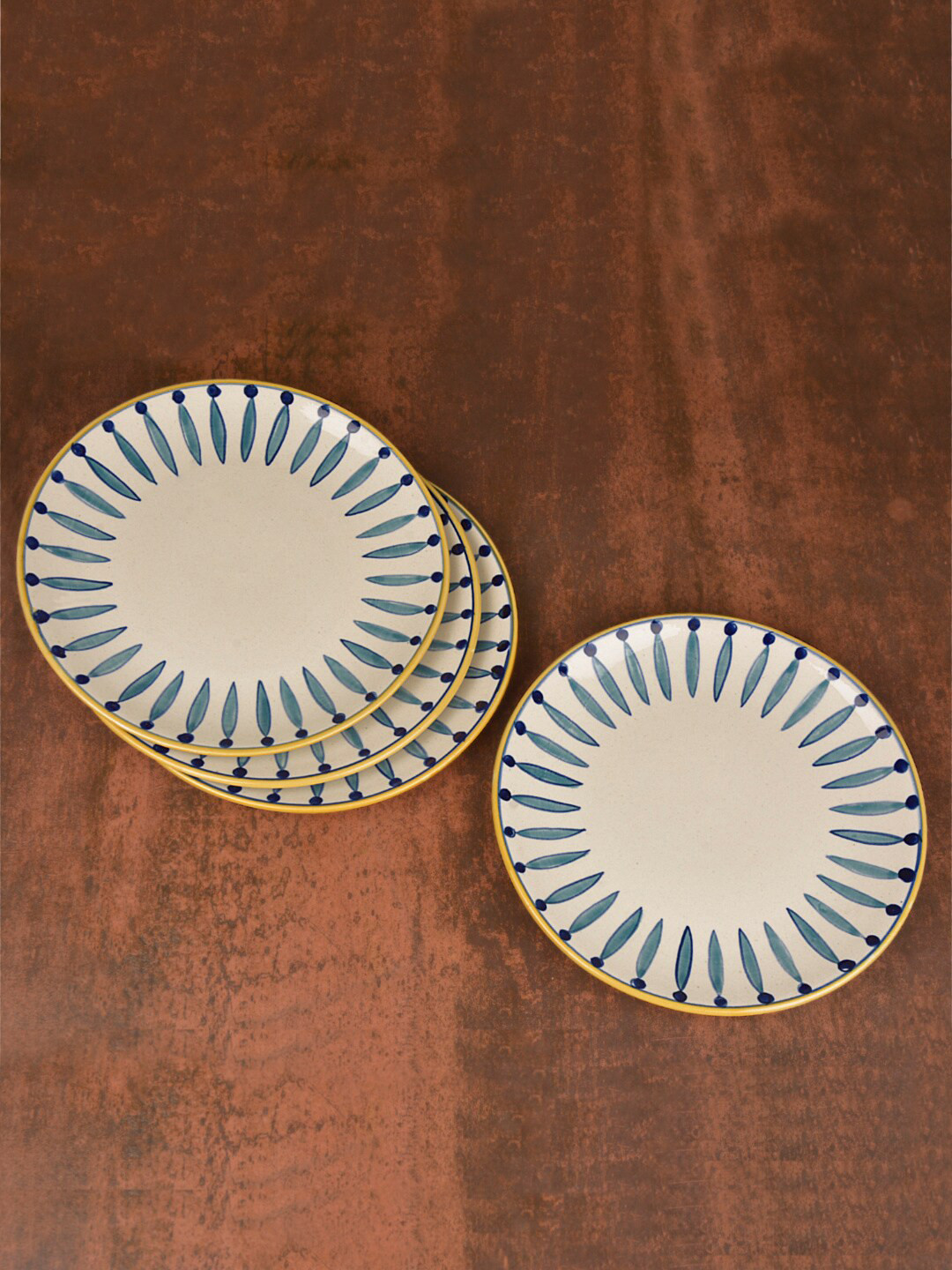 StyleMyWay Set Of 4 White & Navy Blue Kyoto Printed Ceramic Glossy Dinner Serving Plates