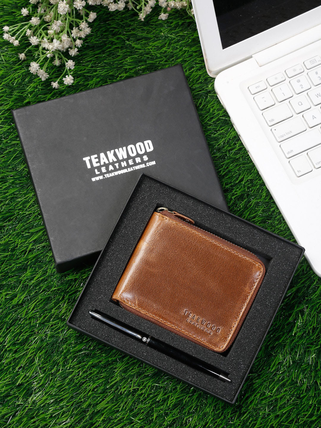 Teakwood Leathers Men Brown & Black Genuine Leather Accessory Gift Set