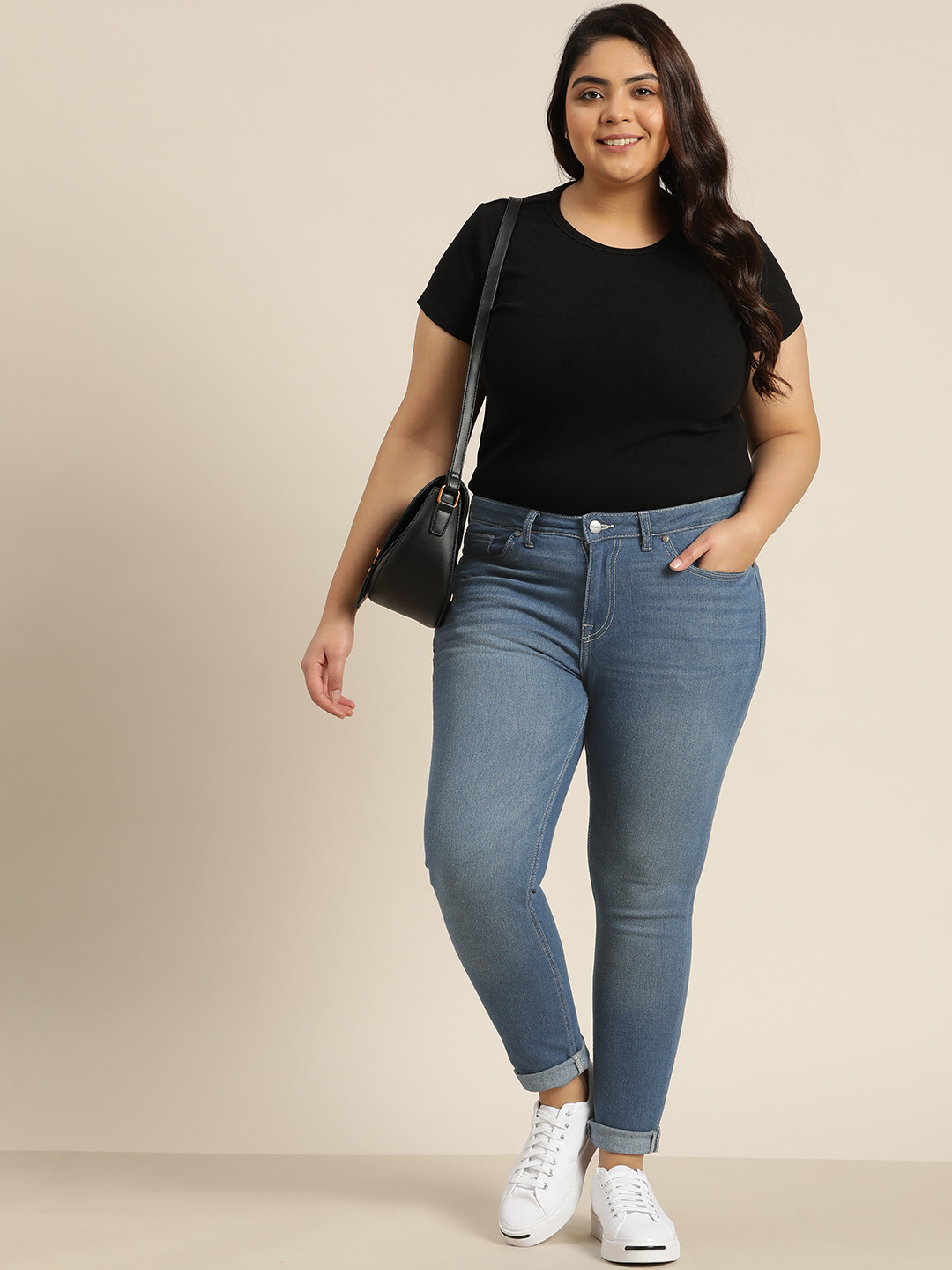 Sztori Plus Size Women Blue Skinny Fit Light Fade Stretchable Jeans