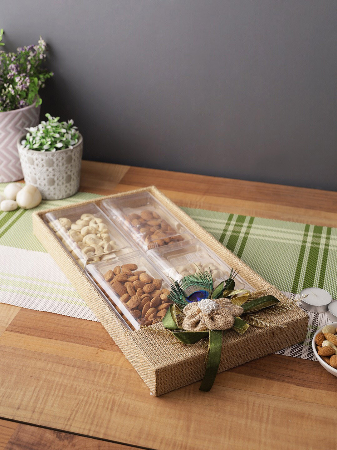 Aapno Rajasthan Unique and Earthen Serving Tray