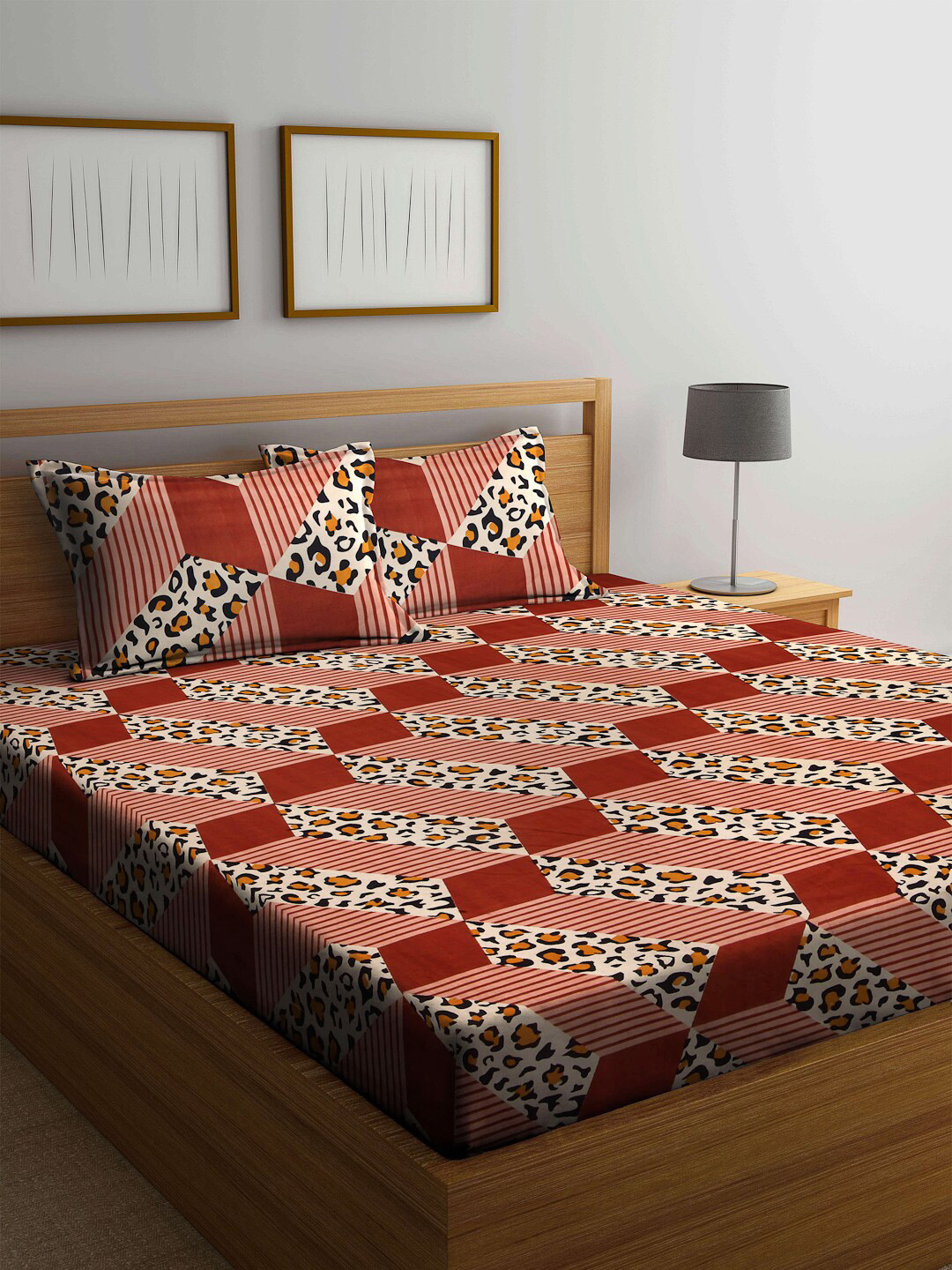 Arrabi Brown Graphic Polycotton 300 TC King Fine Bedsheet with 2 Pillow Covers-98 x 89 inches