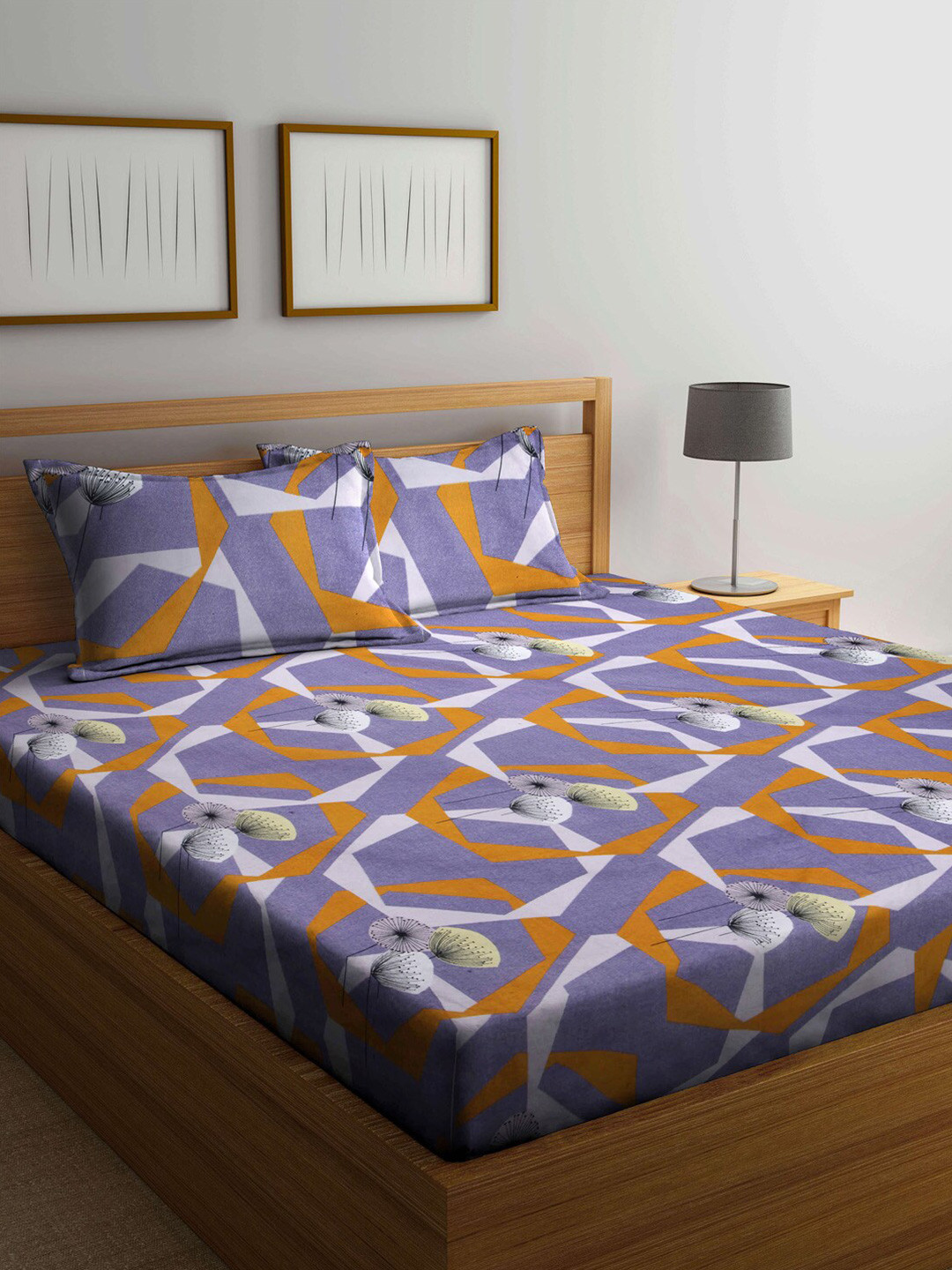 Arrabi Grey Abstract Polycotton Skin-Friendly 300 TC King Fine Bedsheet with 2 Pillow Covers-98 x 87 inches