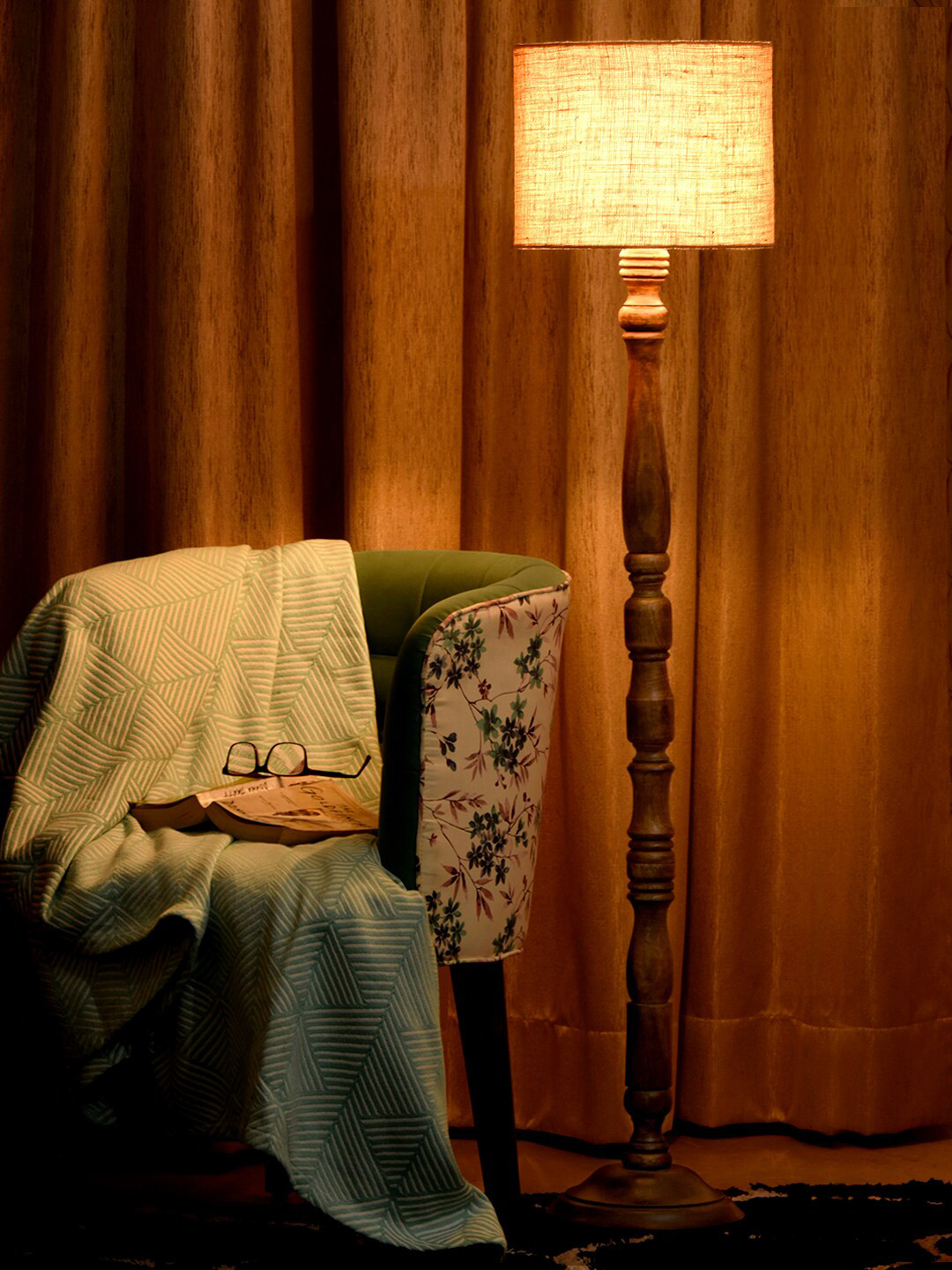 green girgit Comtemporary Dark Brown Floor Lamp with Jute Shade