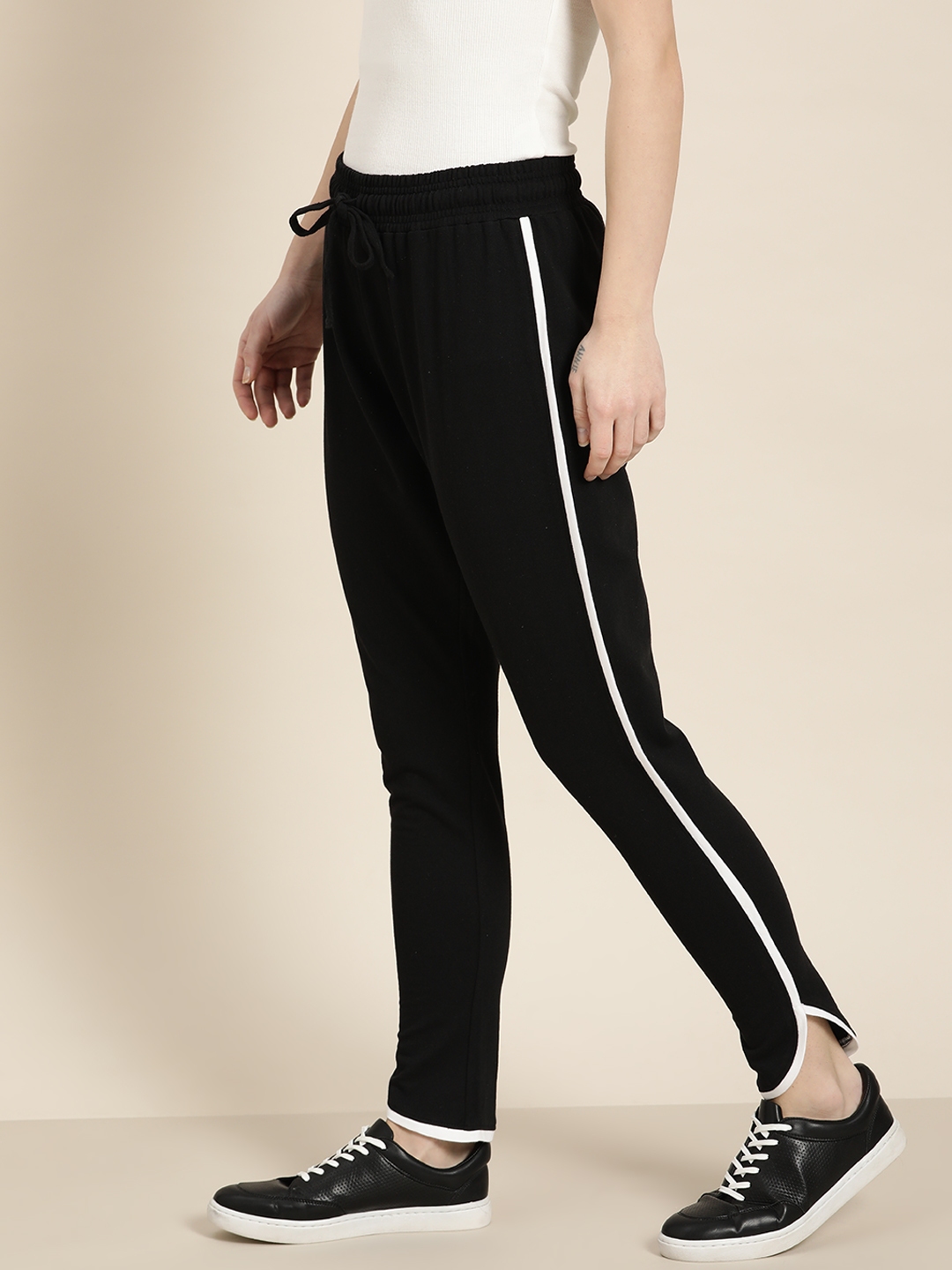 Track Pant for Women with Pocket & Drawstring Closure - Cream Melange