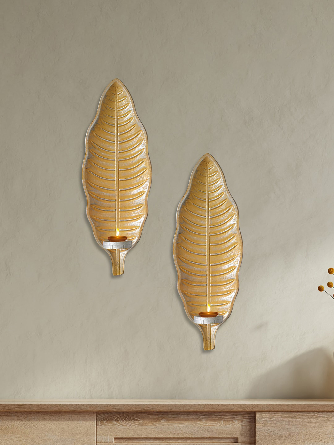 Art Street Set of 2 Yellow & Silver Toned Leaf Shape Tea Light Candle Holder