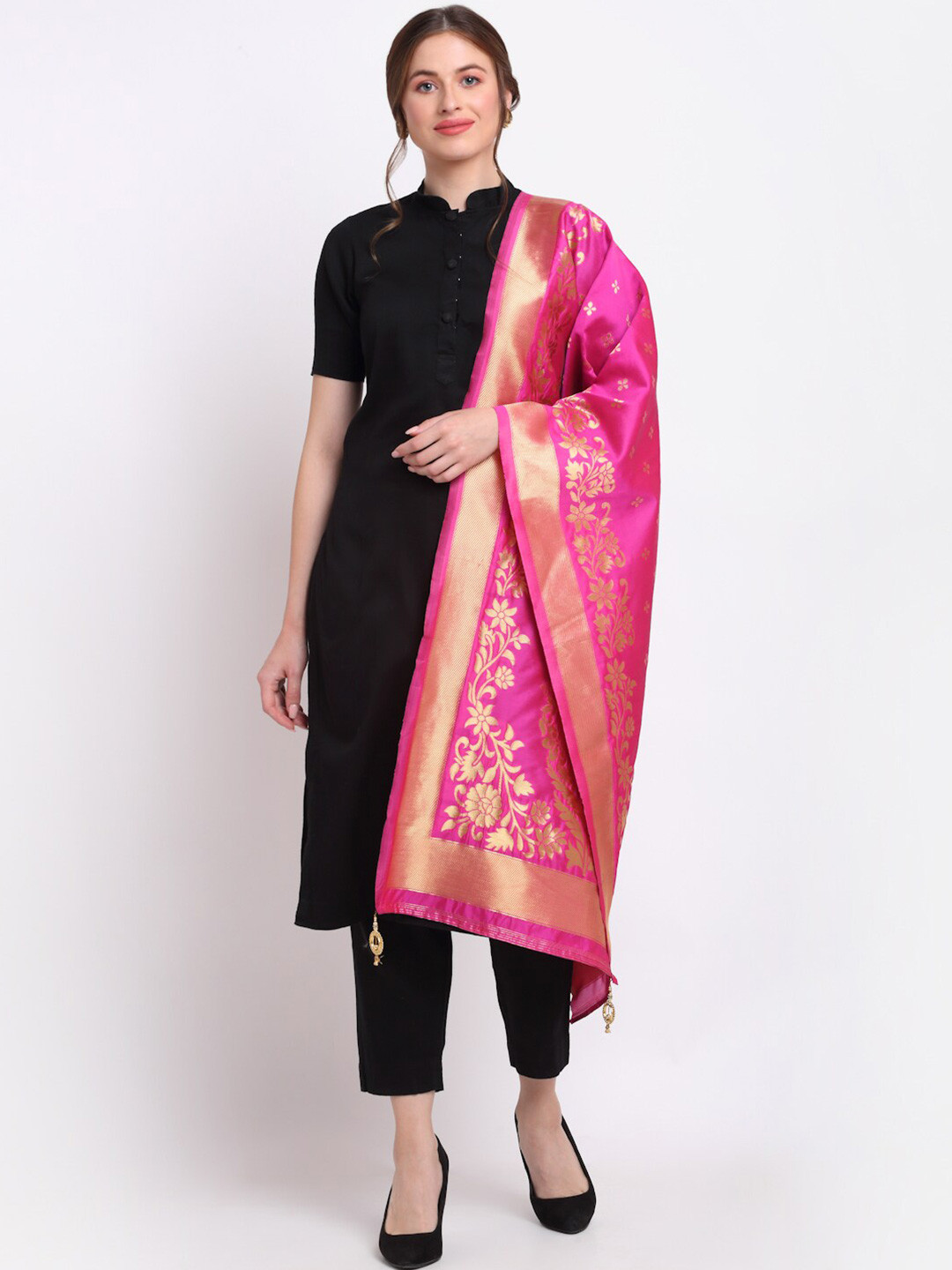SOUNDARYA Women Pink & Gold-Toned Woven Design Banarasi Silk Zari Stole