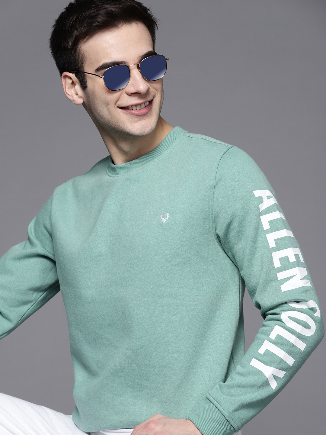 Buy Allen Solly Men Green Solid Sweatshirt - Sweatshirts for Men 15913696 |  Myntra