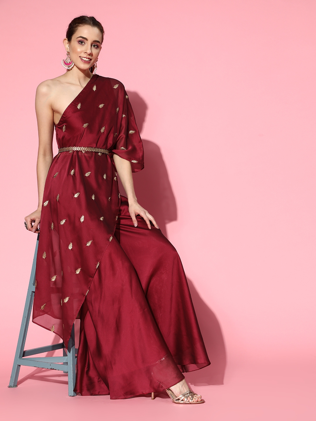 Buy Inddus Women Maroon Woven Design Silk Blend Kurta Set - Kurta Sets for  Women 15916360 | Myntra
