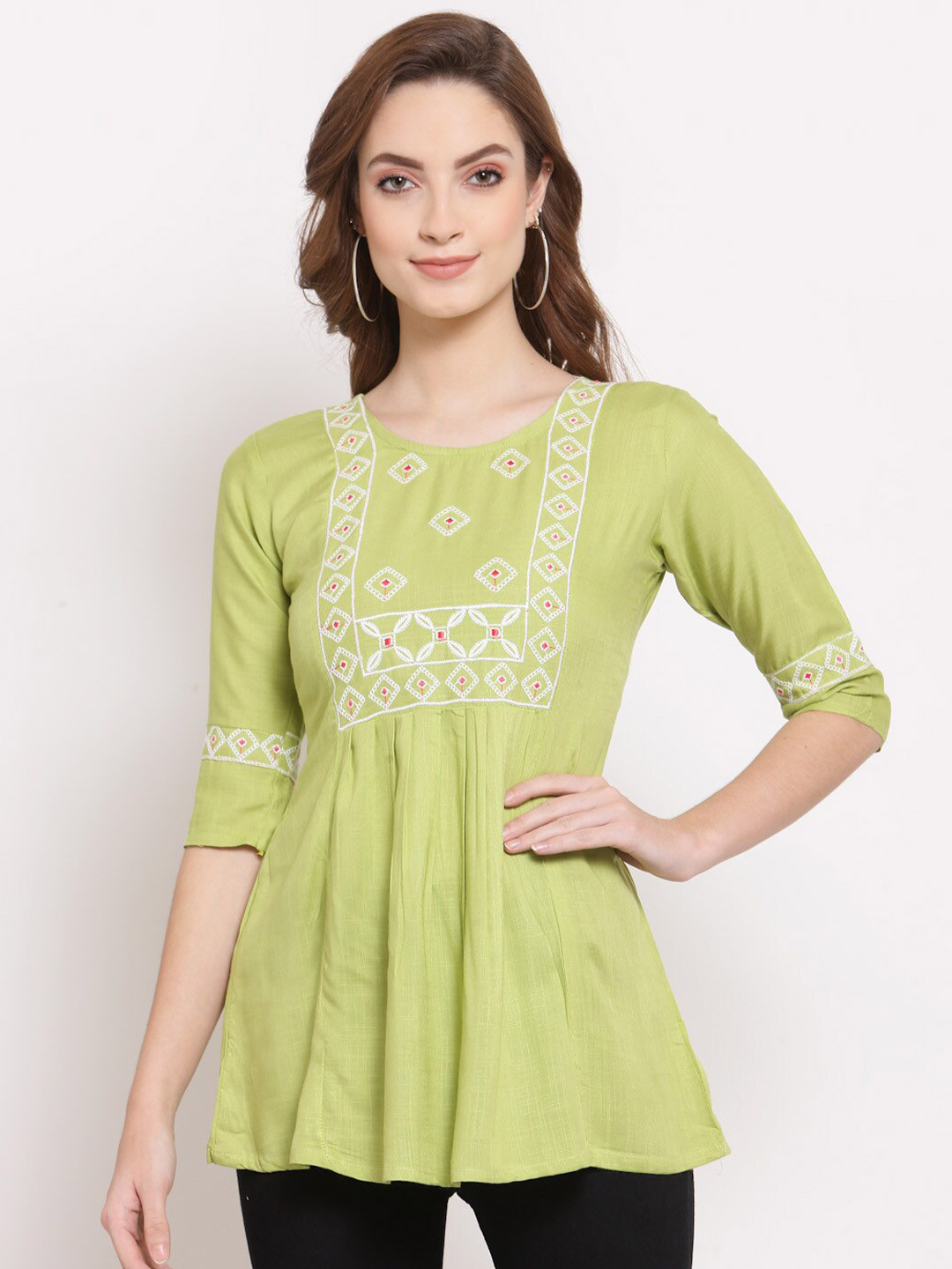 SERONA FABRICS Green & White Ethnic Motifs Embroidered Pleated Kurti