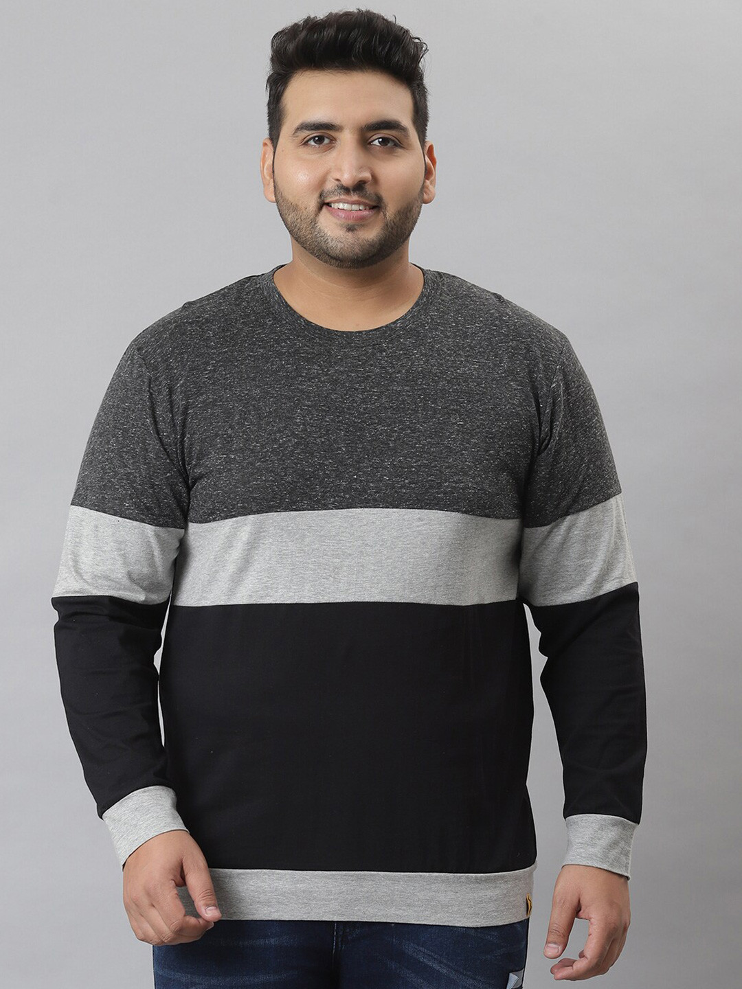 Instafab Plus Men Charcoal & Black Colourblocked T-shirt