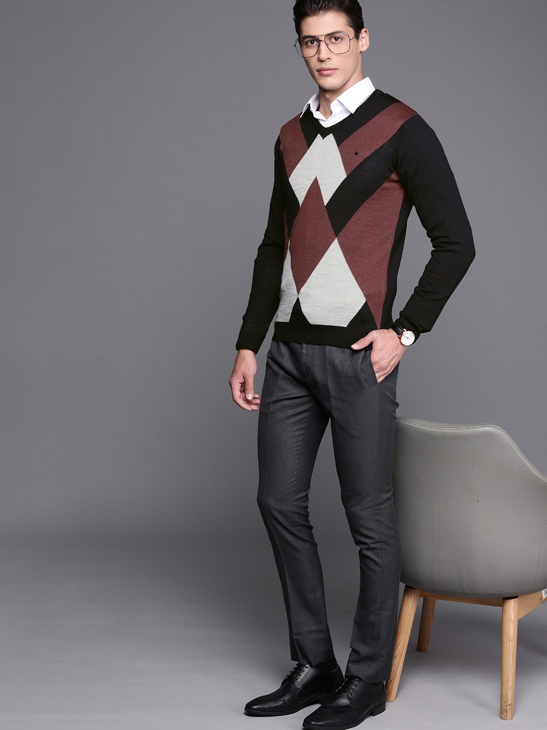 Louis Philippe Men Navy Blue & Mauve Geometric Patterned Pullover