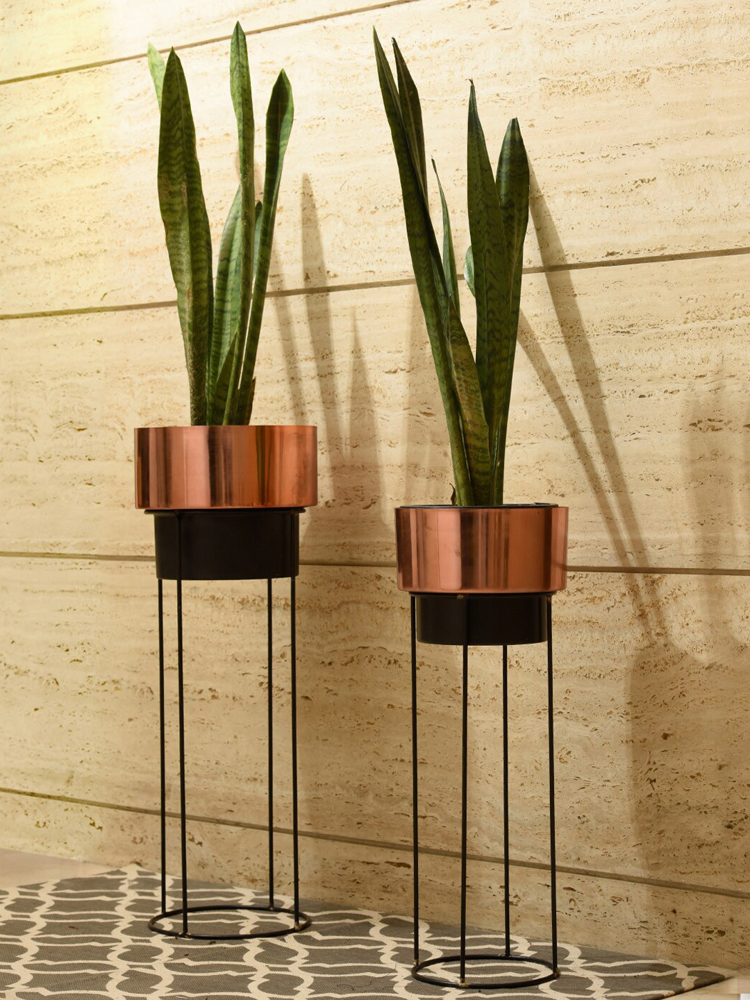 green girgit Set Of 2 Bronze-Toned Planter Stands