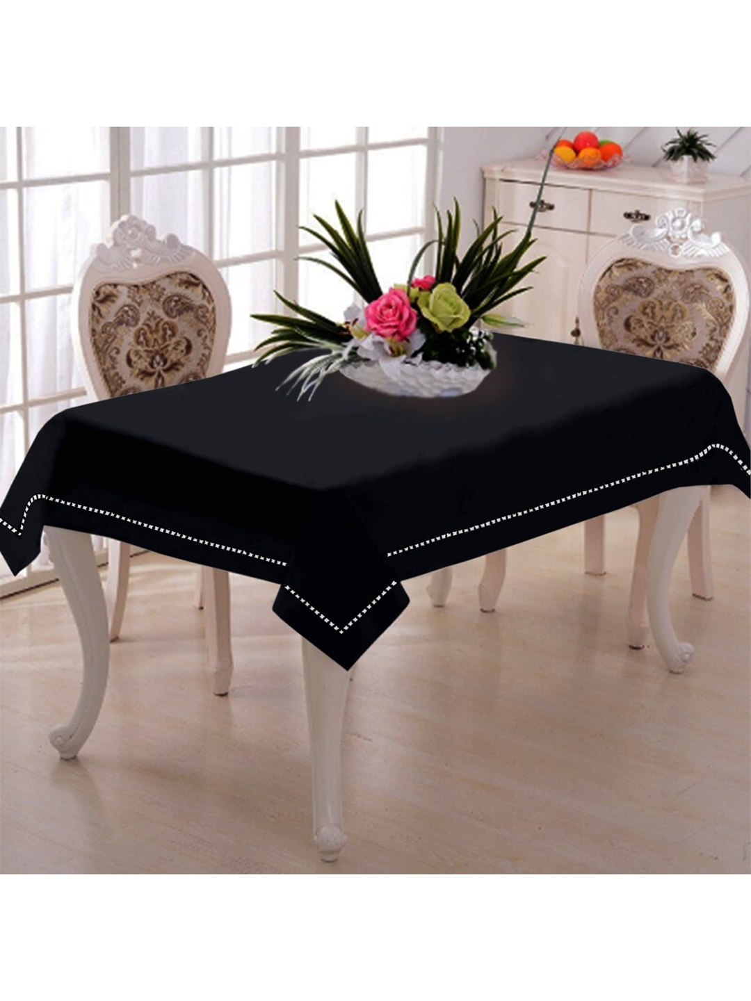 Lushomes Black Solid Pure Cotton 6 Seater Square Table Cover