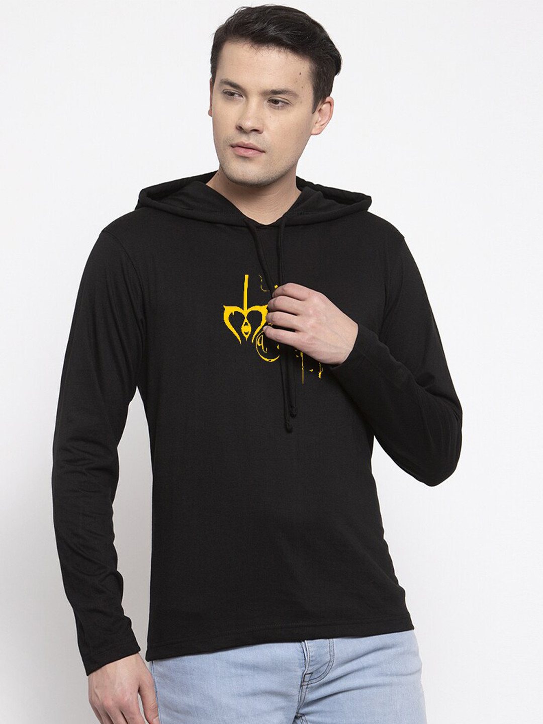 Friskers Men Black Printed Drop-Shoulder Sleeves T-shirt