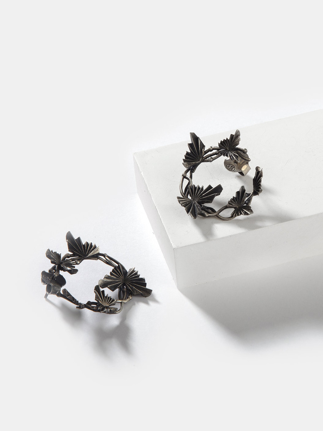 SHAYA Silver-Toned 925 Silver Contemporary Ear Cuff Earrings
