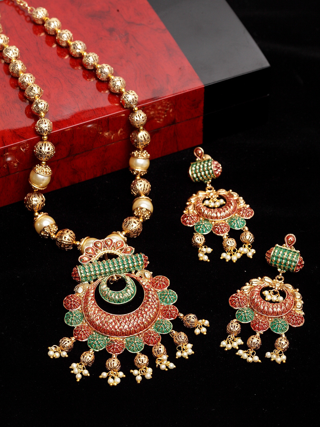 PANASH 24kt Gold-Plated Handpainted Pearls Beaded Jewellery Set