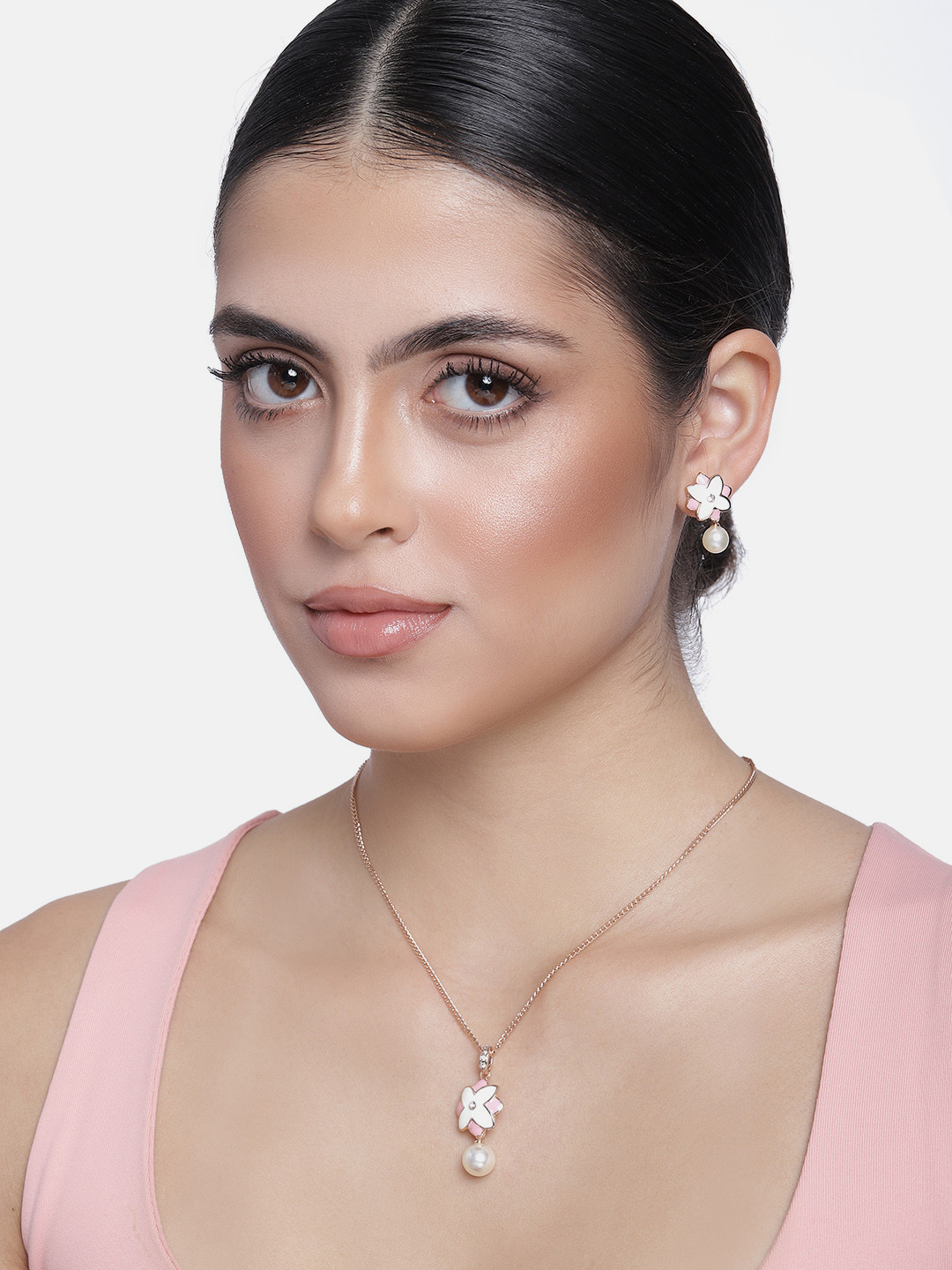 Estele Women Rose Gold Plated Charming Solitaire Floral Pearl Drop Necklace Set