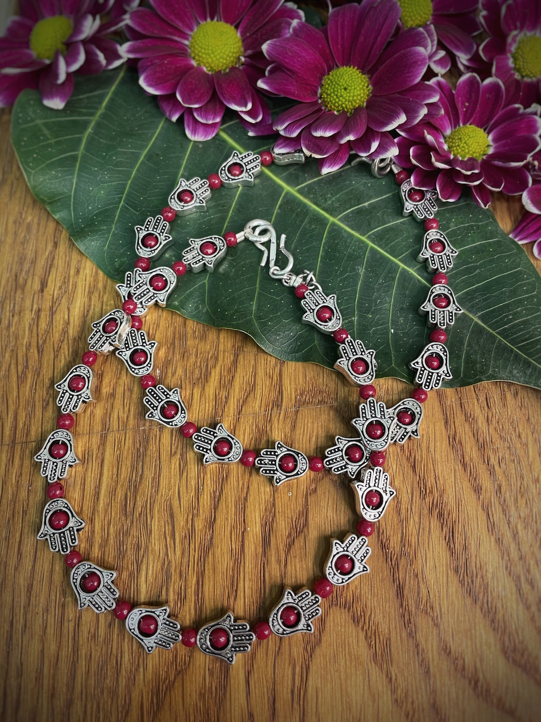 Digital Dress Room Set of 2 Red & Silver Toned German Silver Oxidised Anklets