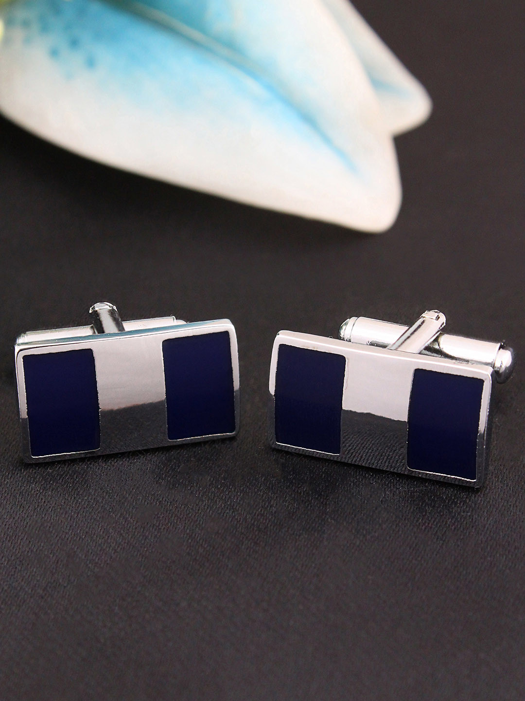 Kavove Men Silver-Toned & Navy Blue Colourblocked Rectangle Cufflinks