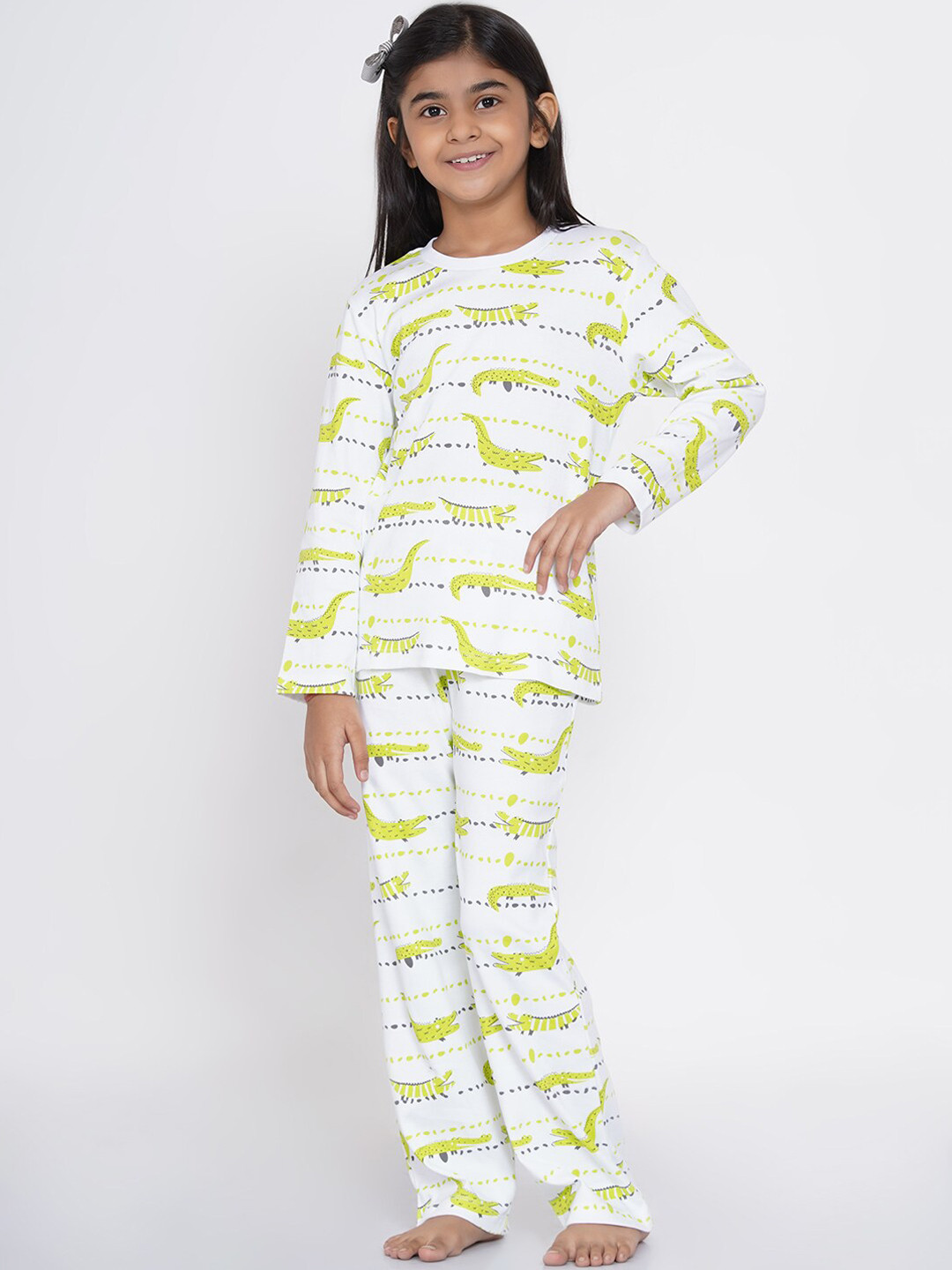 berrytree Girls Green & White Printed Cotton Night suit BTGIRL-509J