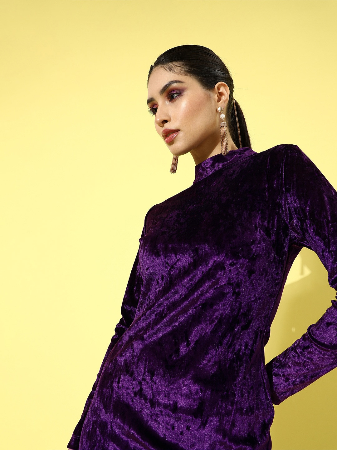 KASSUALLY Women Charming Purple Solid Velvet Dress