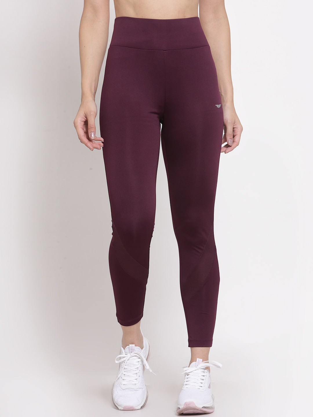 Red Tape Women Burgundy Solid Tights