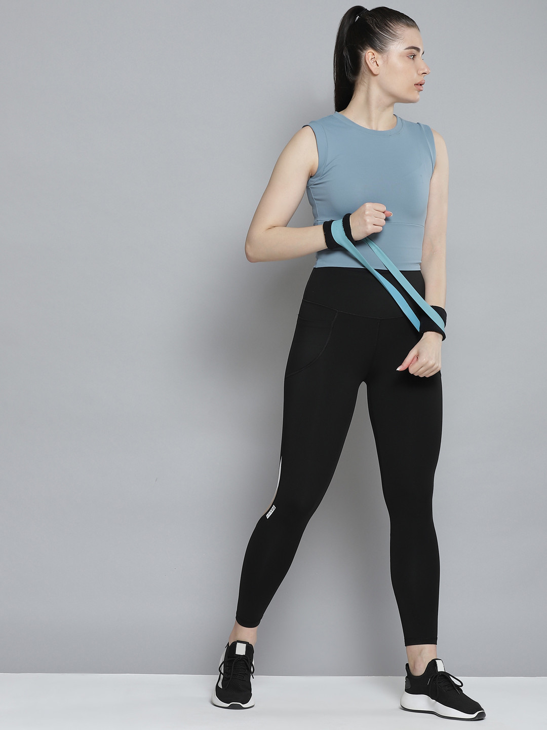 Fitkin Women Blue Solid Slim Fit Quick Dry Training Crop T-shirt